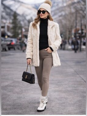 SPANX Taupe Leggings | Sculpting Fit | Elevated Essential